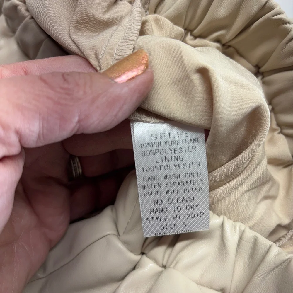 idem ditto Beige Faux‎ Leather Tiered Ruffle Mini Skirt Size S